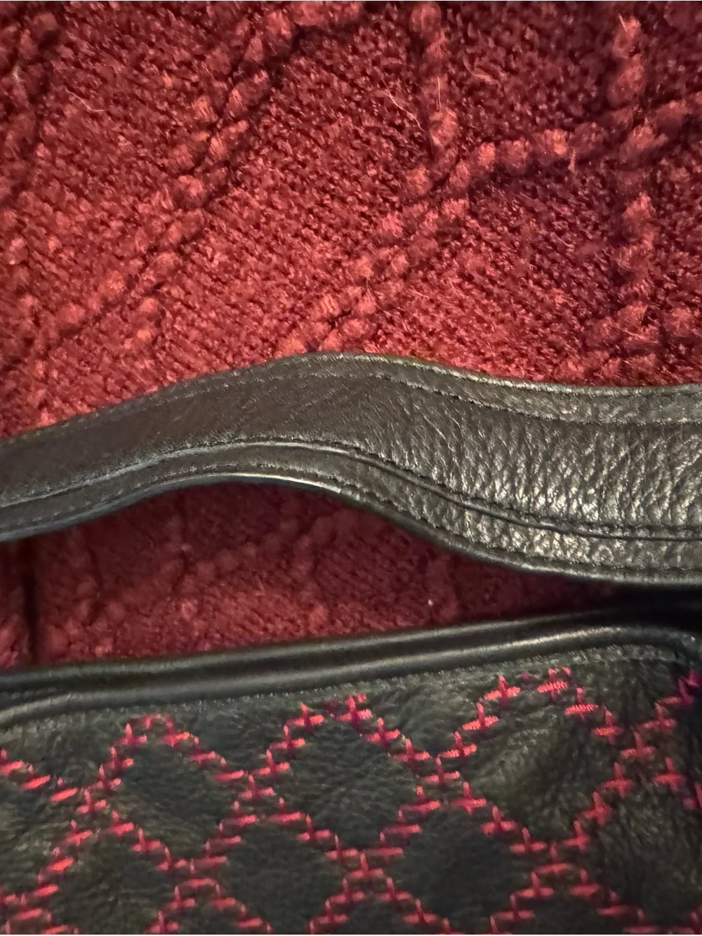 Rare Isabella Fiore Leather Shoulder Hobo Bag with Multicolor Floral Embroidery - Picture 12 of 12